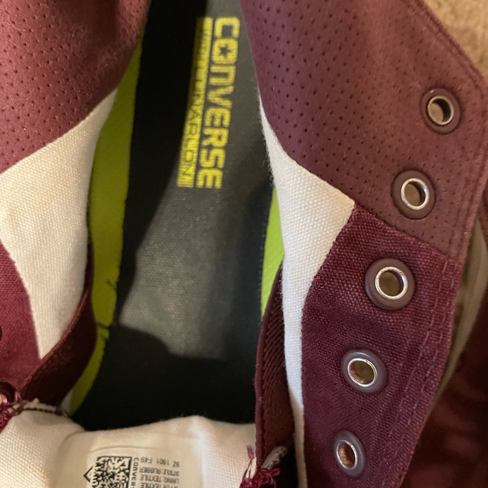 Conserve Chuck taylor’s - Picture 5 of 6